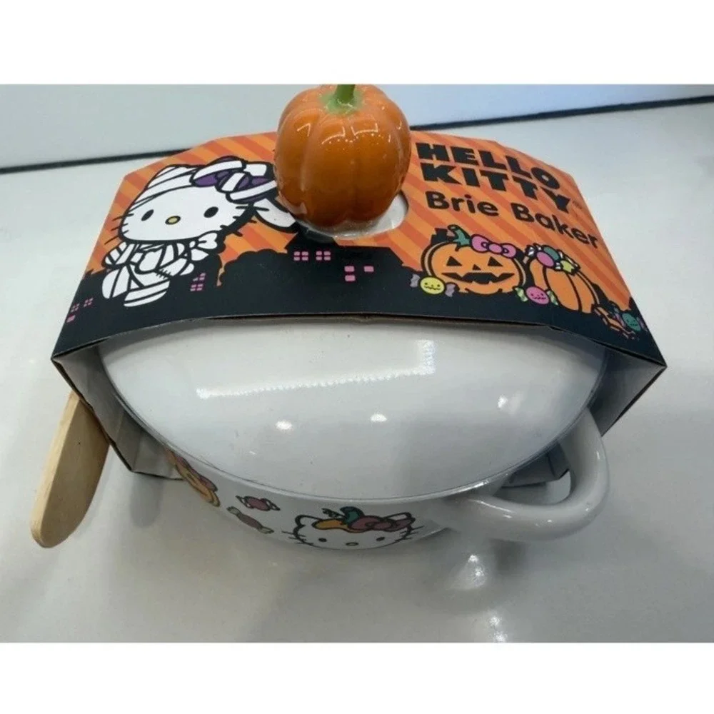 Sanrio‎ Hello Kitty Halloween Brie Baker Lid w/spoon NWT! Pumpkin Kitty